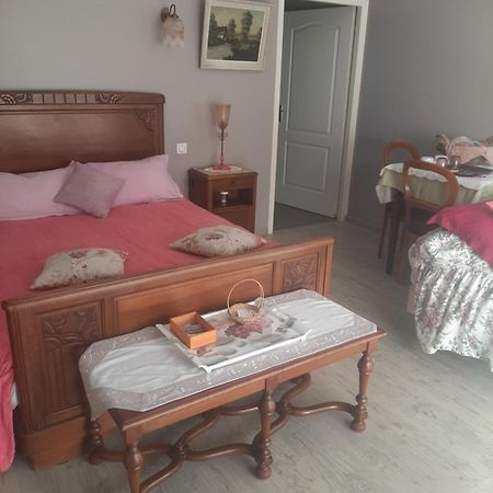 Chambre D Hotes Saint-Laurent-de-la-Barriere Exteriér fotografie